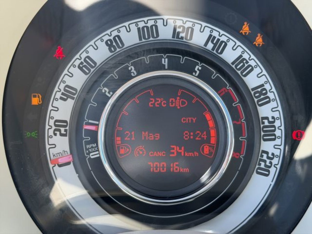 Fiat 500 1.0 Hybrid Dolcevita (15)