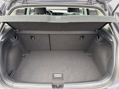 Volkswagen Polo 1.0 tsi Life 95cv (14)