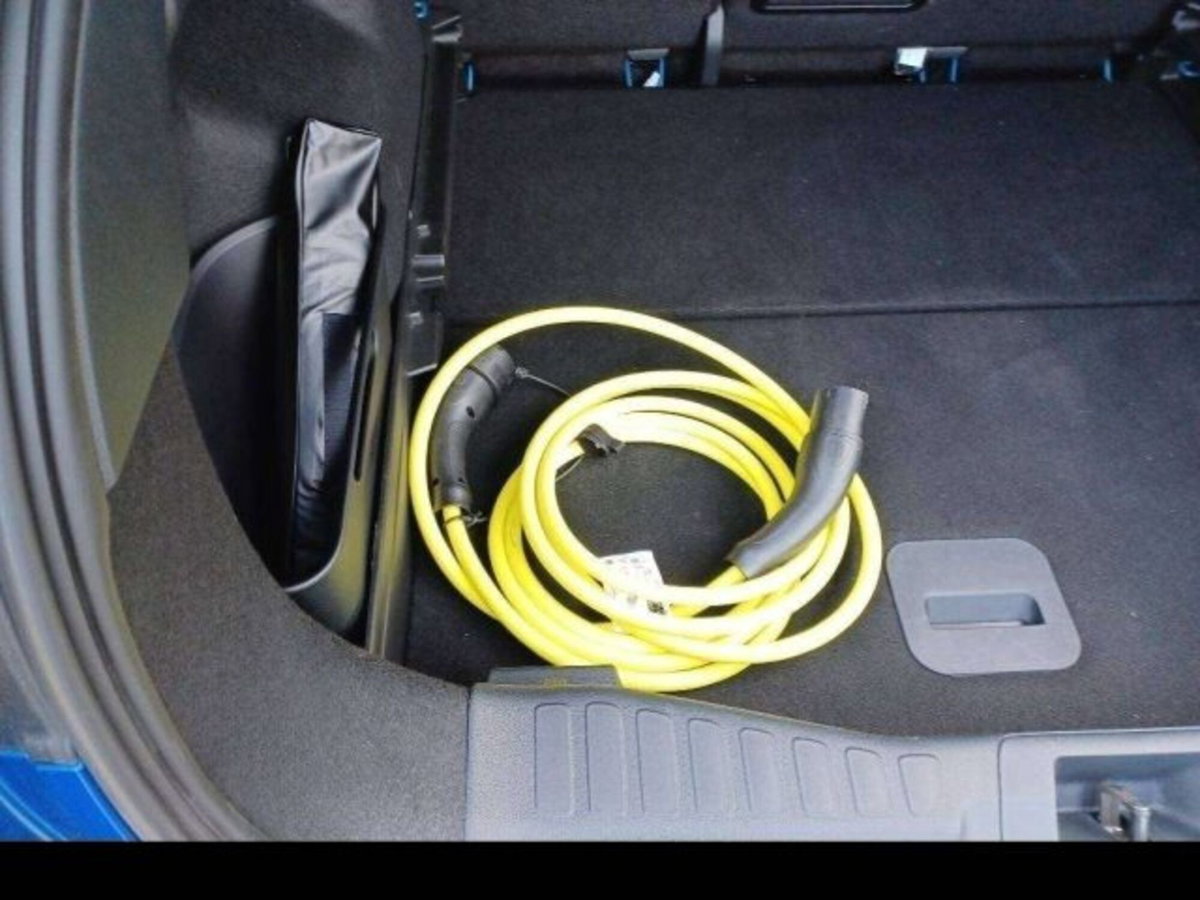 Ford Capri 77kWh Extended Range rwd (14)