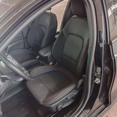 Ford Focus 1.0t ecoboost h ST-Line 155cv powershift (12)