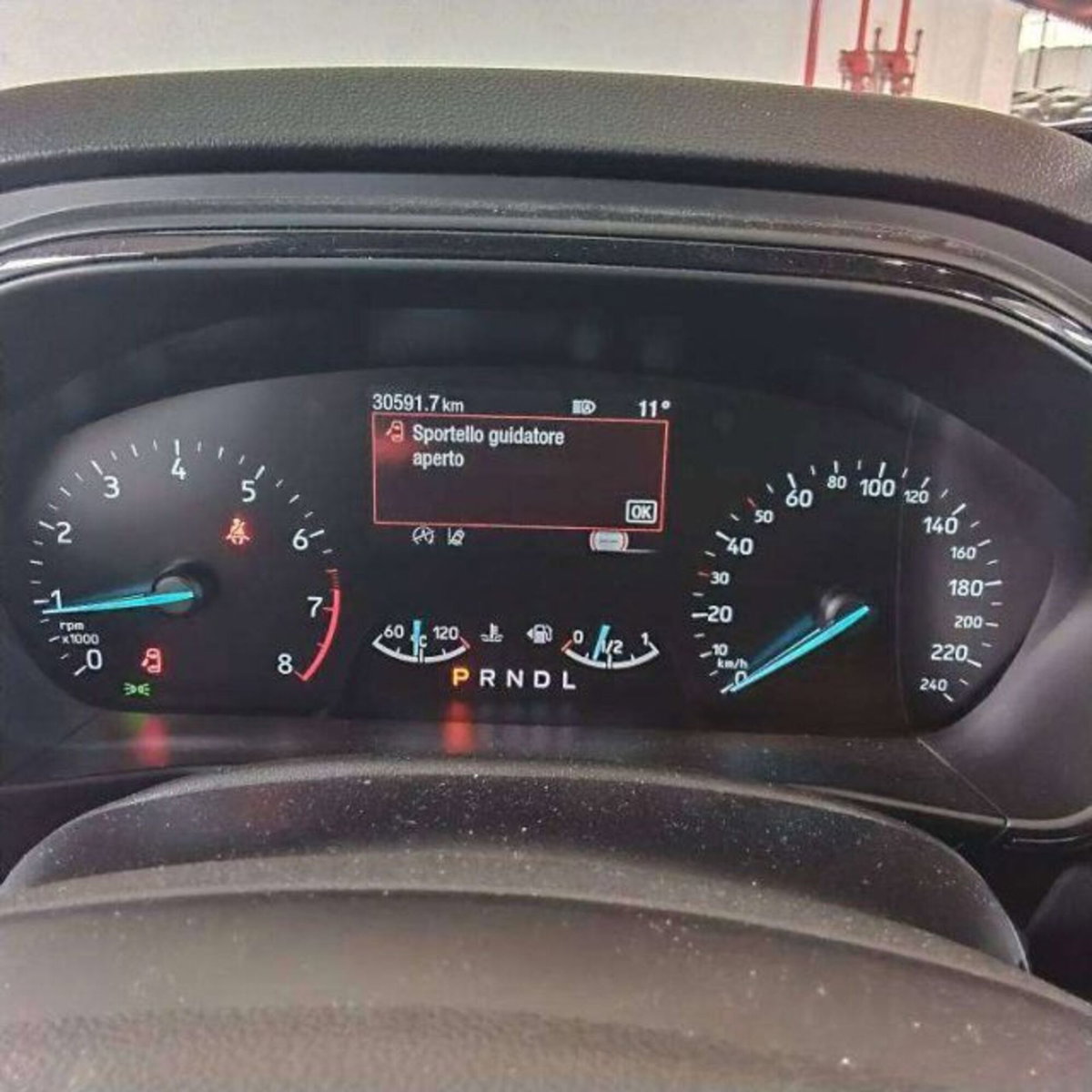 Ford Focus 1.0t ecoboost h ST-Line 155cv powershift (14)