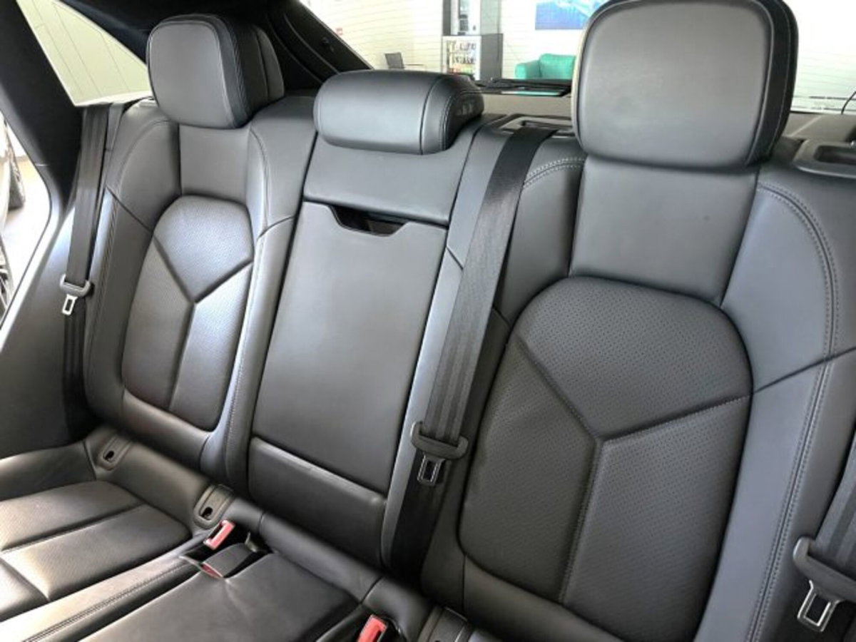Porsche Macan 2.0 265cv pdk (15)