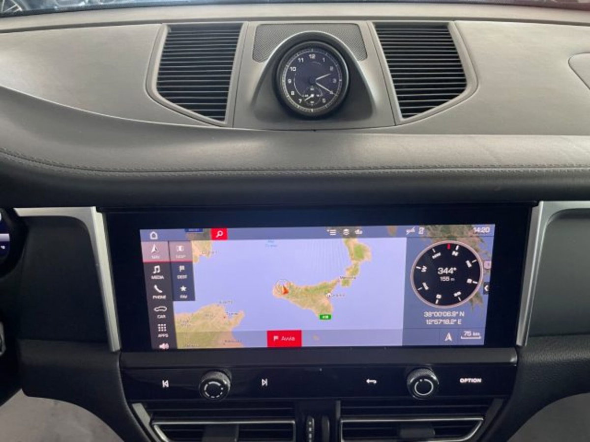 Porsche Macan 2.0 265cv pdk (6)