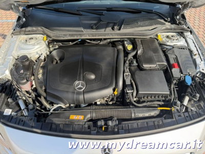Mercedes-Benz GLA SUV 200 d Automatic Sport (14)