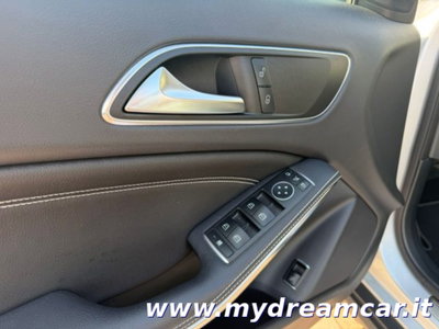 Mercedes-Benz GLA SUV 200 d Automatic Sport (9)