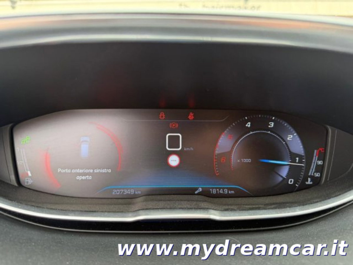 Peugeot 3008 BlueHDi 130 S&S Allure (7)
