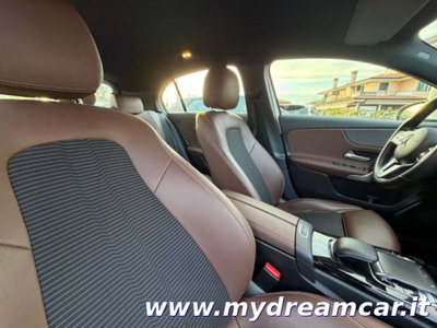 Mercedes-Benz Classe A 180 d Automatic Business (13)