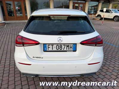 Mercedes-Benz Classe A 180 d Automatic Business (17)