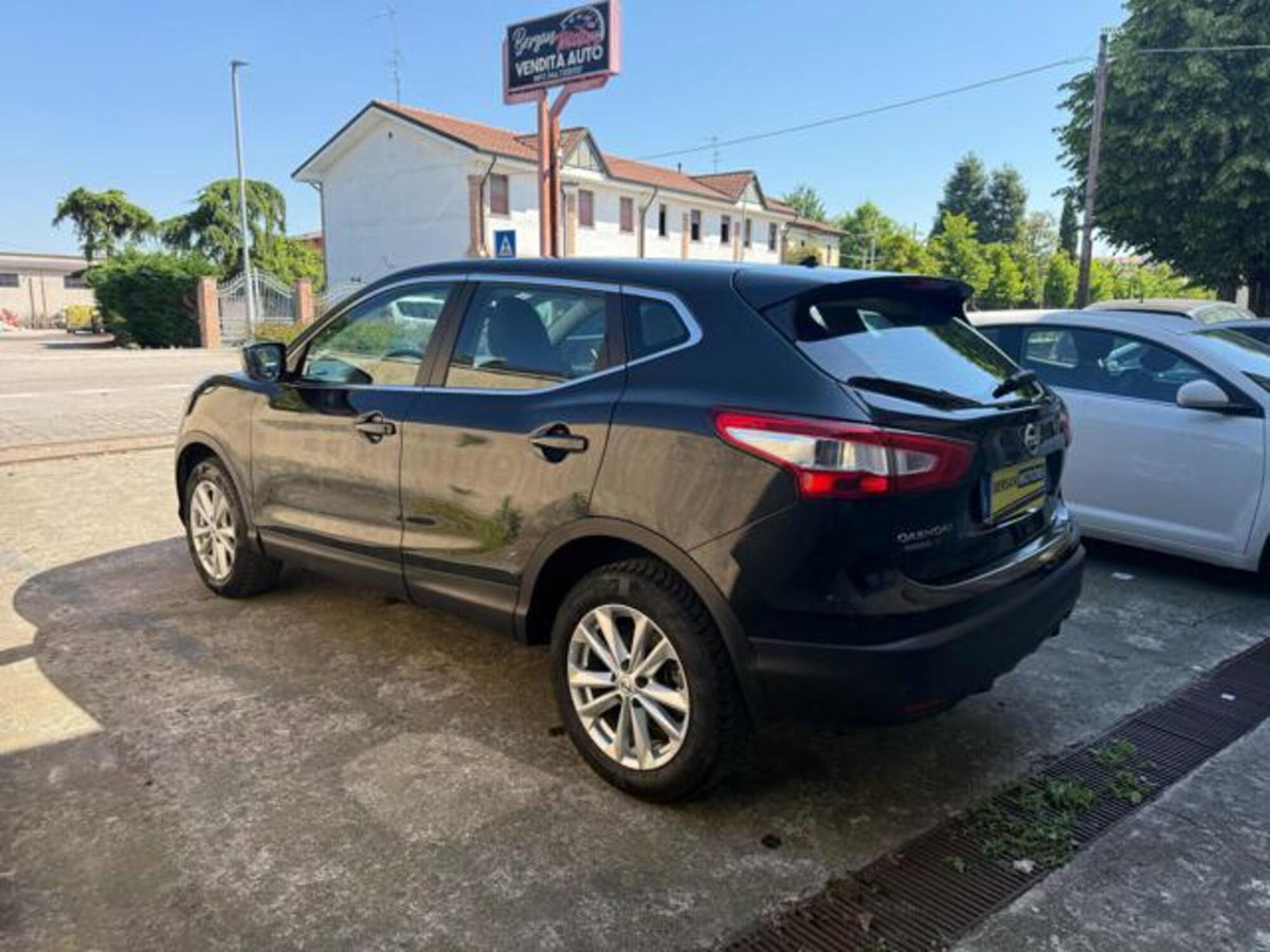 Nissan Qashqai 1.2 DIG-T Tekna (7)