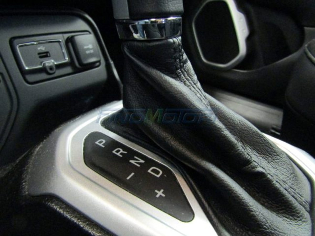 Jeep Renegade 1.6 Mjt DDCT 120 CV Limited (7)