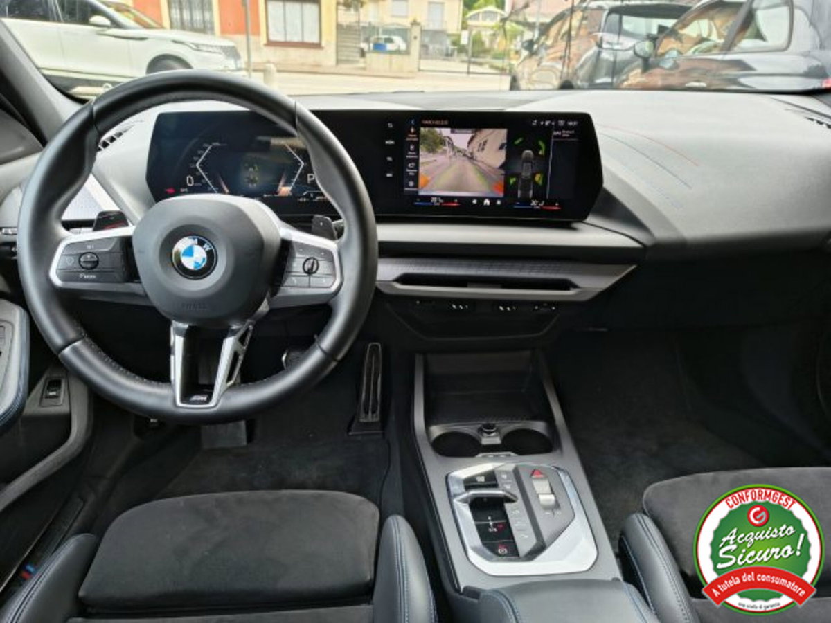 BMW Serie 1 120 48V MSport Pro auto (9)
