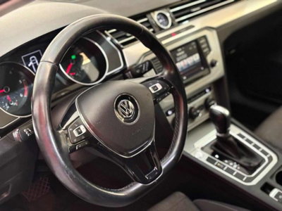 Volkswagen Passat Variant 2.0 TDI DSG Highline BlueMotion Technology (11)