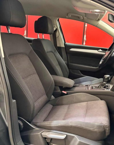 Volkswagen Passat Variant 2.0 TDI DSG Highline BlueMotion Technology (13)