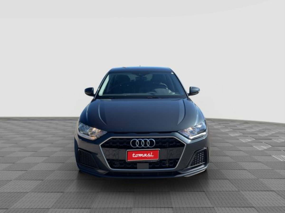 Audi A1 Sportback 25 TFSI Admired Advanced (8)