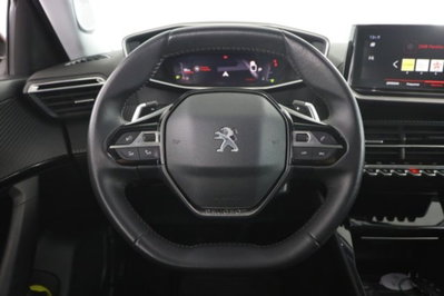 Peugeot 2008 BlueHDi 130 S&S EAT8 Allure Pack (5)