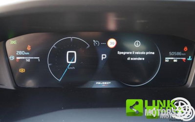 Peugeot 2008 BlueHDi 130 S&S EAT8 Allure Pack (11)