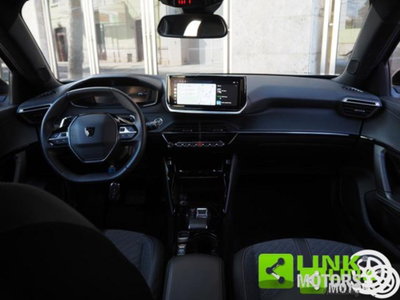 Peugeot 2008 BlueHDi 130 S&S EAT8 Allure Pack (4)