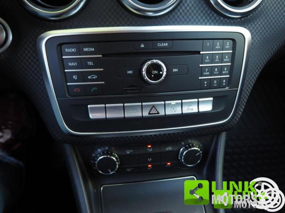 Mercedes-Benz Classe A 180 CDI Sport (15)