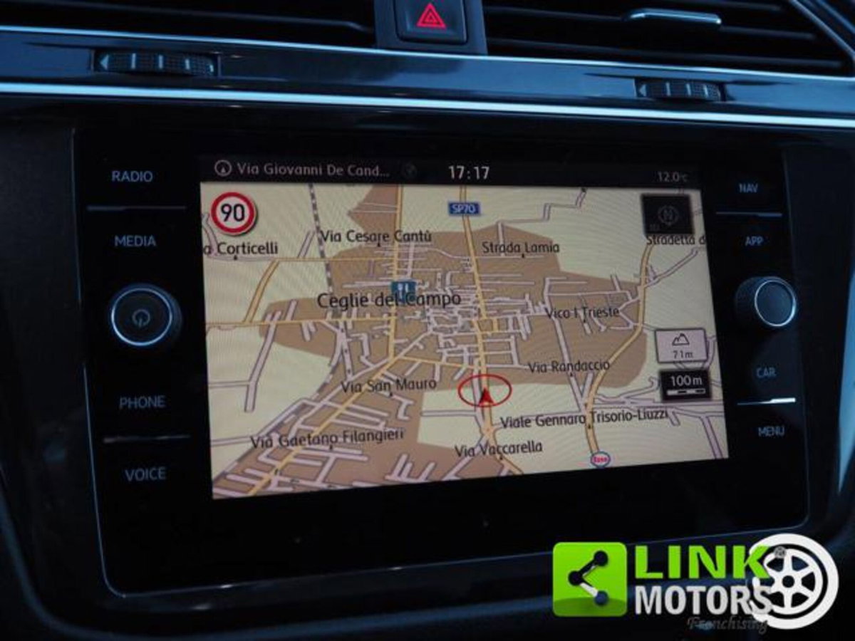 Volkswagen Tiguan 2.0 TDI SCR DSG Business BlueMotion Technology (14)