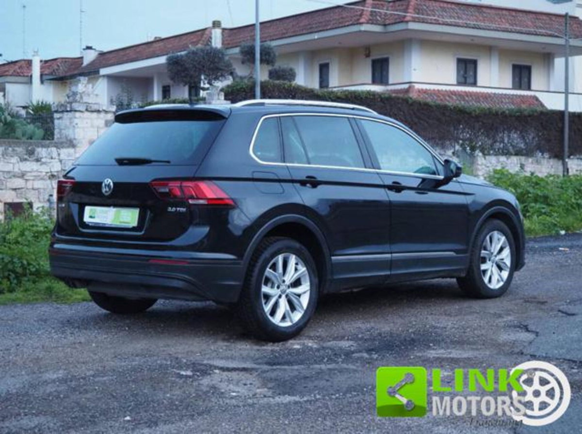 Volkswagen Tiguan 2.0 TDI SCR DSG Business BlueMotion Technology (2)