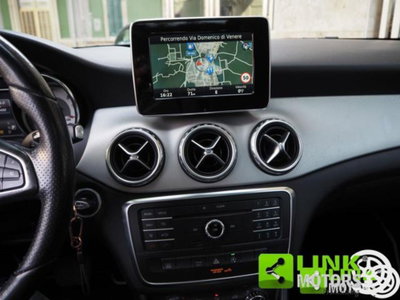 Mercedes-Benz GLA SUV 200 d Automatic 4Matic Premium (13)