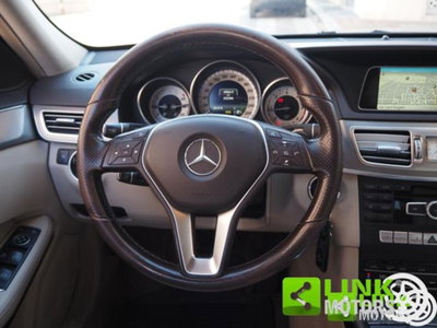 Mercedes-Benz Classe E Station Wagon 220 CDI Premium (11)