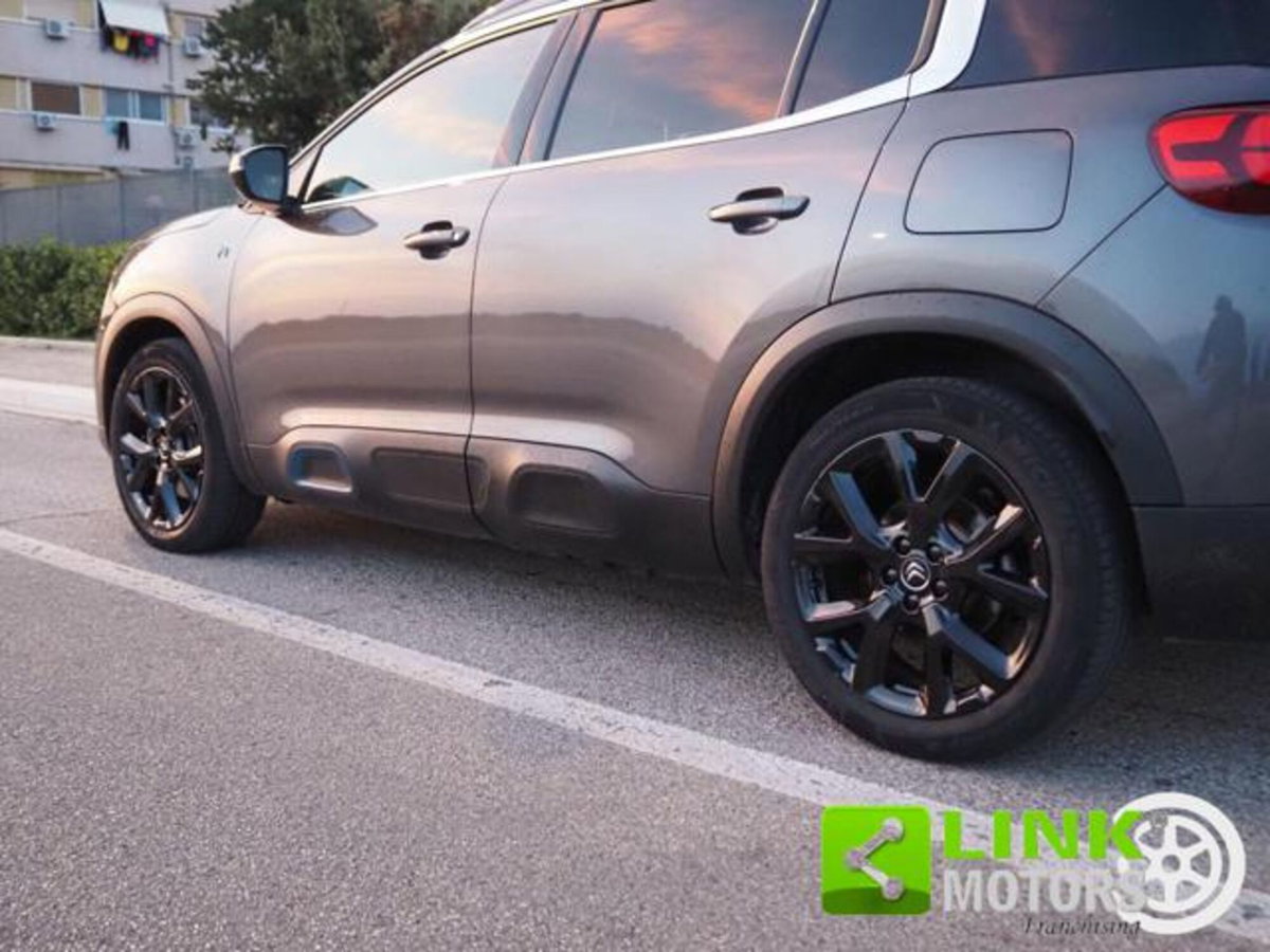 Citroen C5 Aircross Aircross Hybrid 225 E-EAT8 Shine (9)