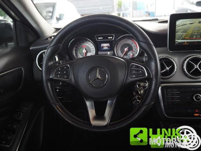 Mercedes-Benz GLA SUV 200 d Sport (10)