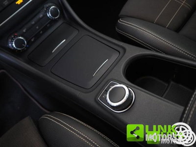 Mercedes-Benz GLA SUV 200 d Sport (16)