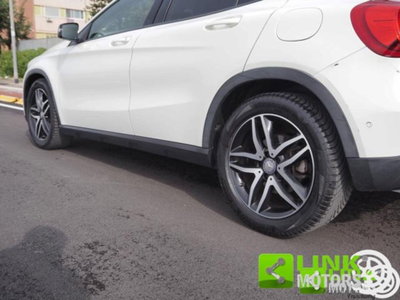 Mercedes-Benz GLA SUV 200 d Sport (9)
