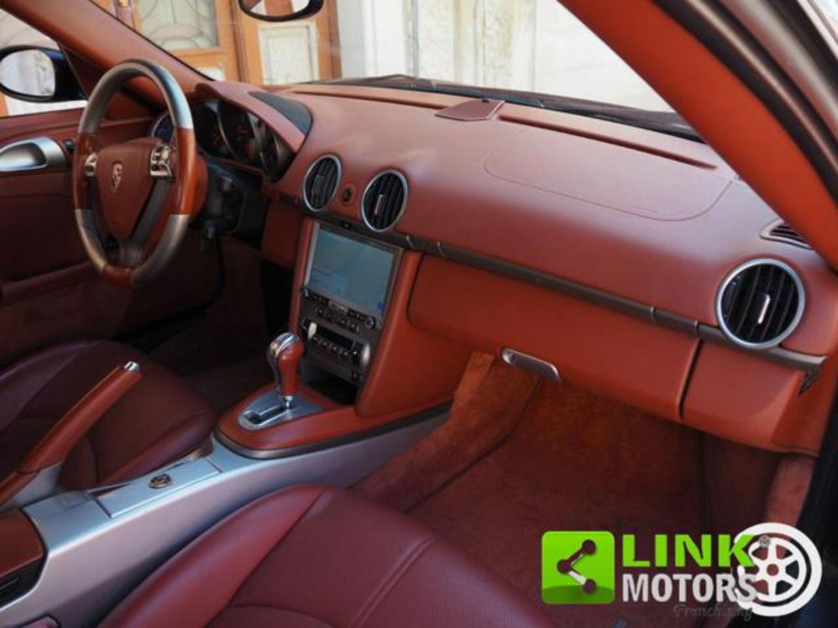Porsche Cayman 2.7 (19)