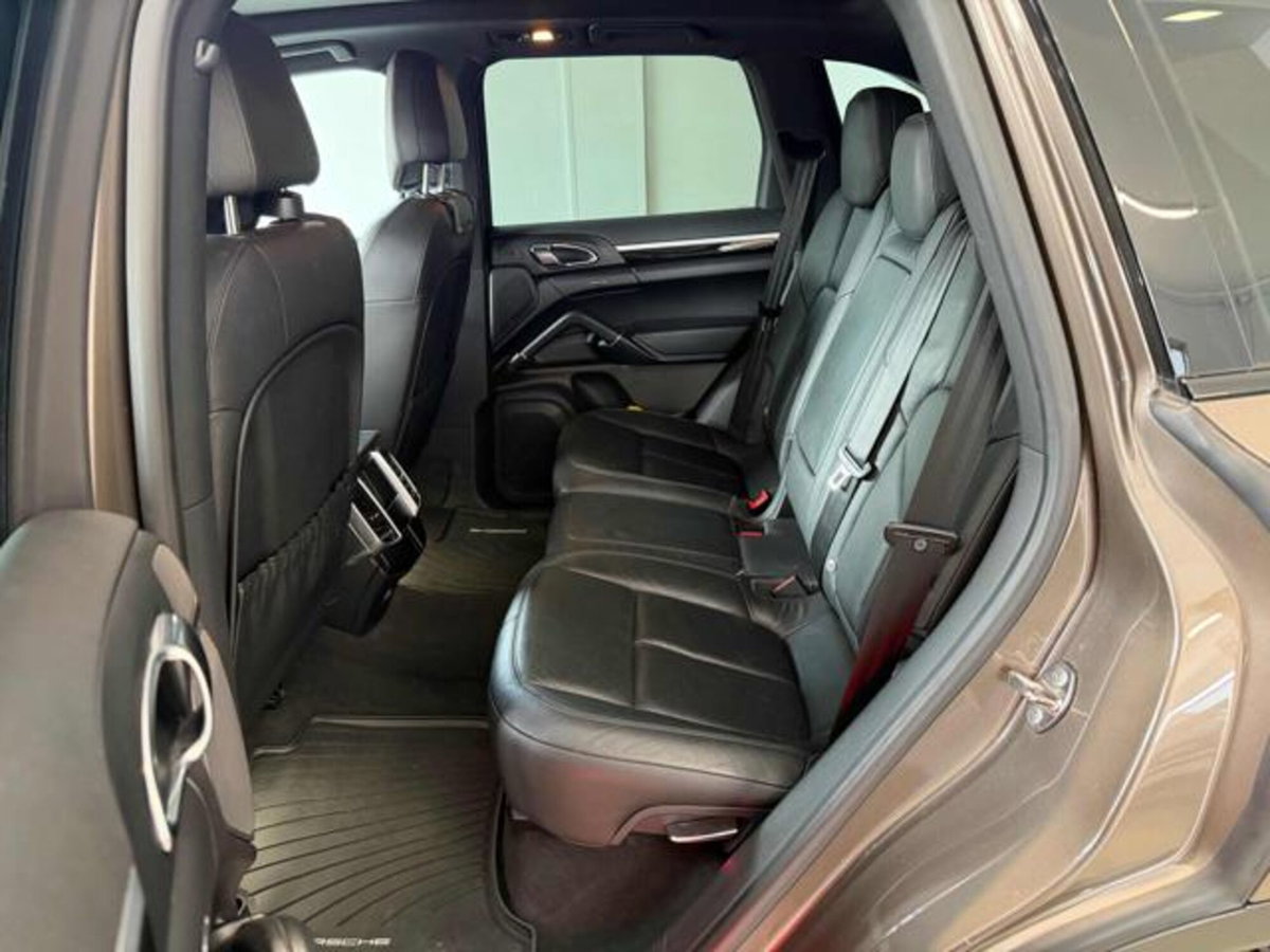 Porsche Cayenne 3.0 Diesel (13)