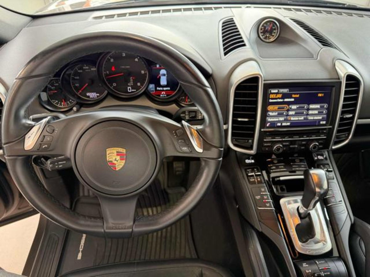Porsche Cayenne 3.0 Diesel (7)