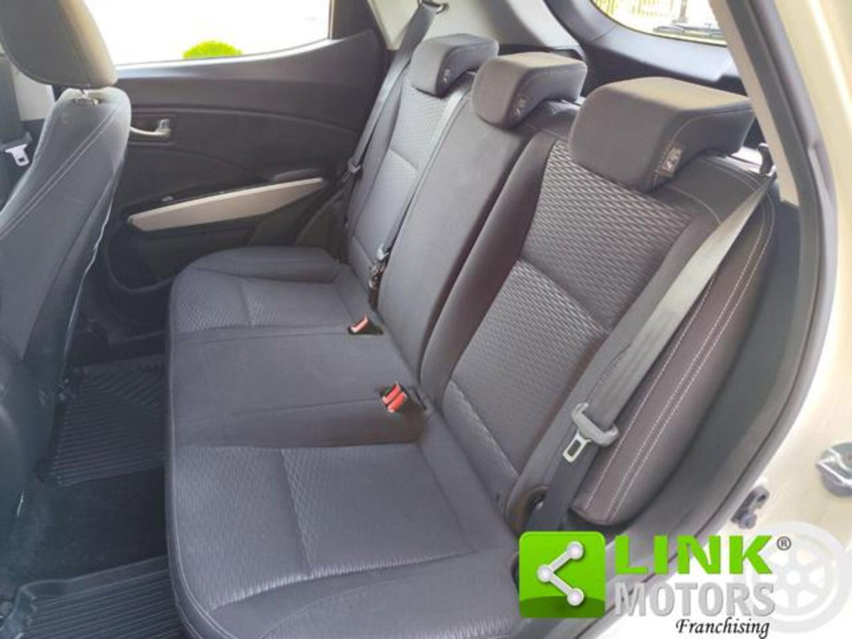 Ssangyong Tivoli 1.6d 2WD Be (7)