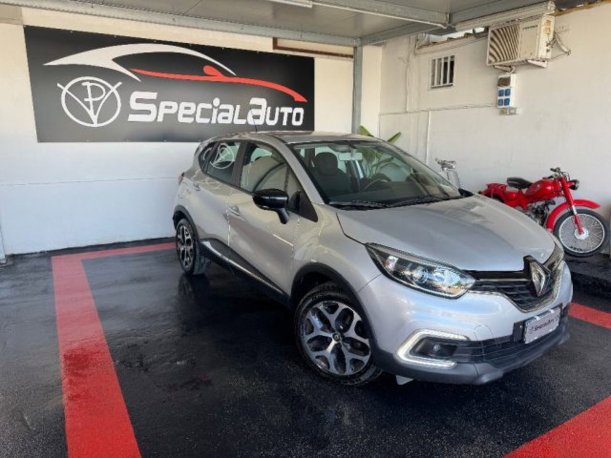 Renault Captur dCi 8V 90 CV EDC Start&Stop Energy Bose (7)