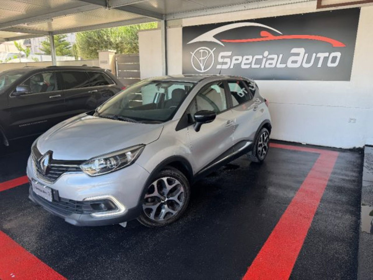 Renault Captur dCi 8V 90 CV EDC Start&Stop Energy Bose (8)
