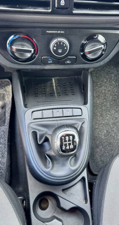 Hyundai i10 1.0 MPI Prime (19)