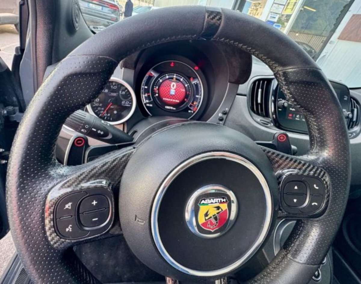 Abarth 595 595 1.4 Turbo T-Jet 180 CV Competizione (14)