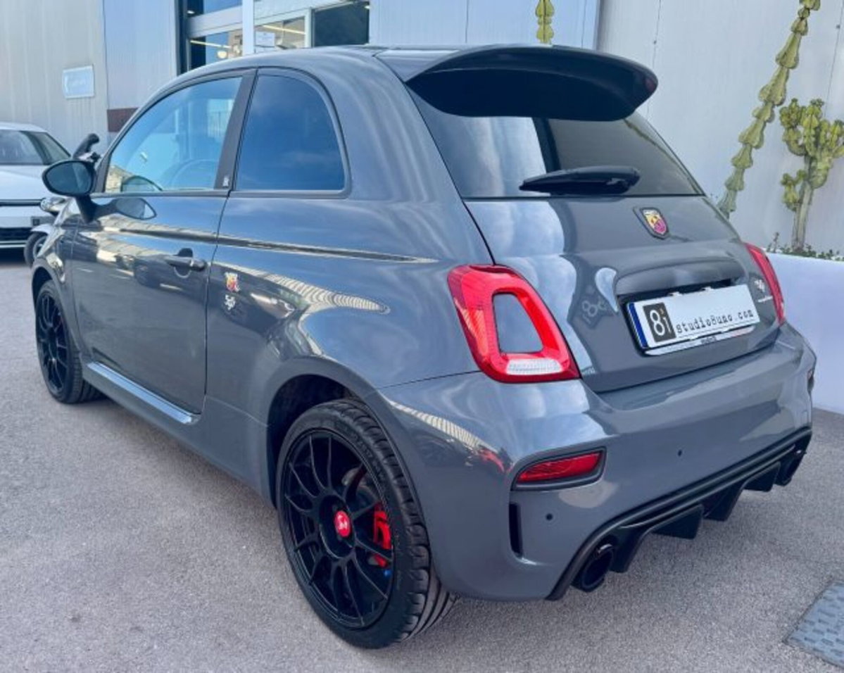 Abarth 595 595 1.4 Turbo T-Jet 180 CV Competizione (2)