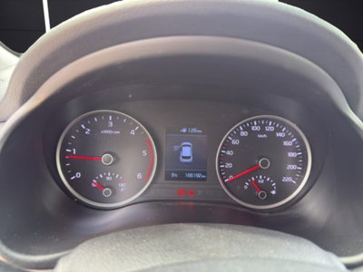 Kia Stonic 1.6 CRDi 110 CV Urban (11)