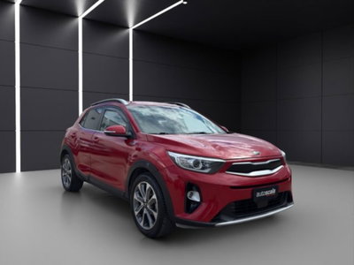 Kia Stonic 1.6 CRDi 110 CV Urban (7)