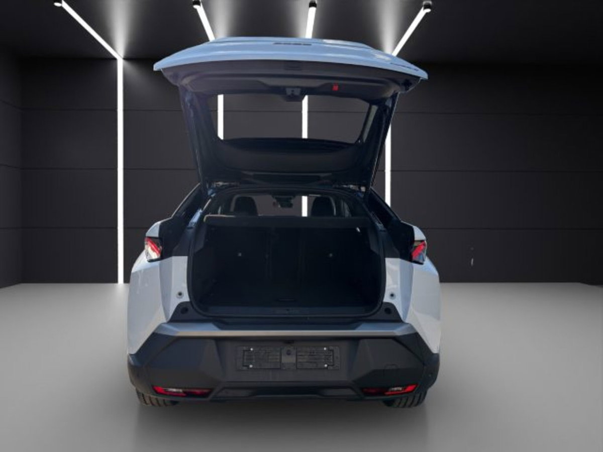 Peugeot 3008 1.2 hybrid GT Exclusive 145cv e-dcs6 (19)