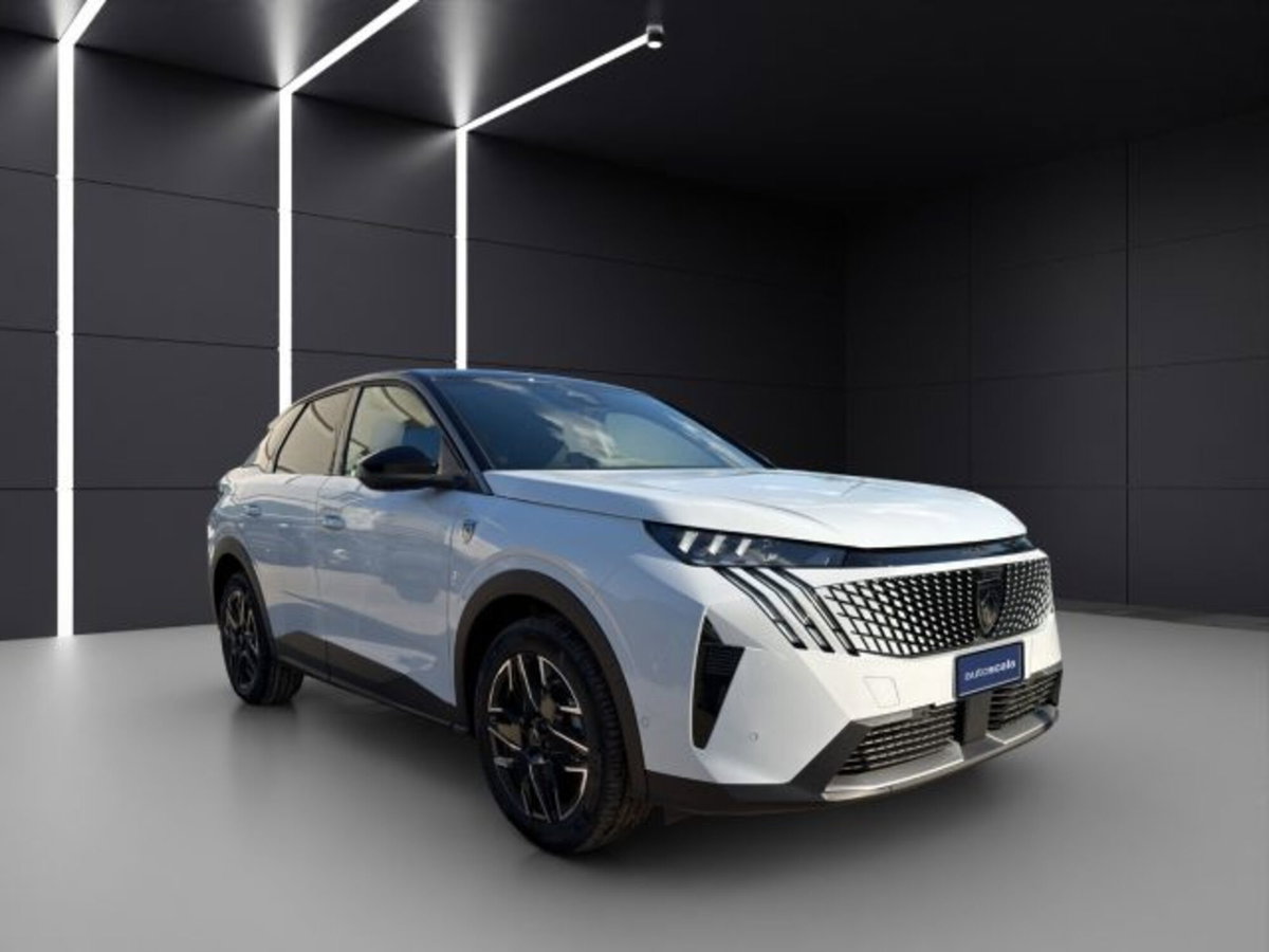 Peugeot 3008 1.2 hybrid GT Exclusive 145cv e-dcs6 (7)