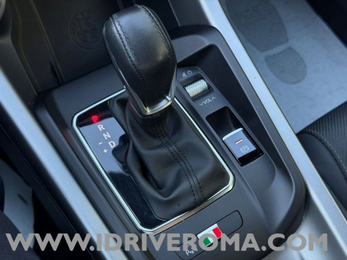 Alfa Romeo Tonale Tonale 1.5 160 CV MHEV TCT7 Ti (17)