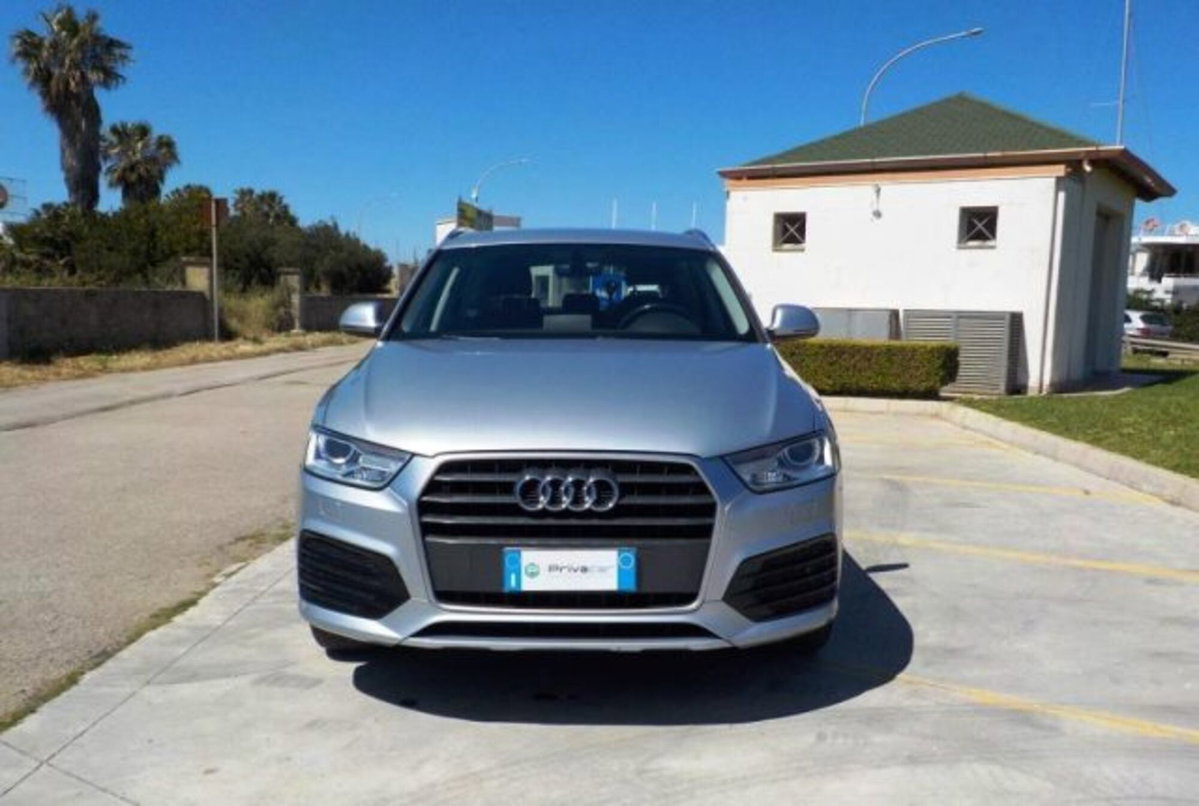 Audi Q3 2.0 TDI 120 CV S tronic S line Edition (2)