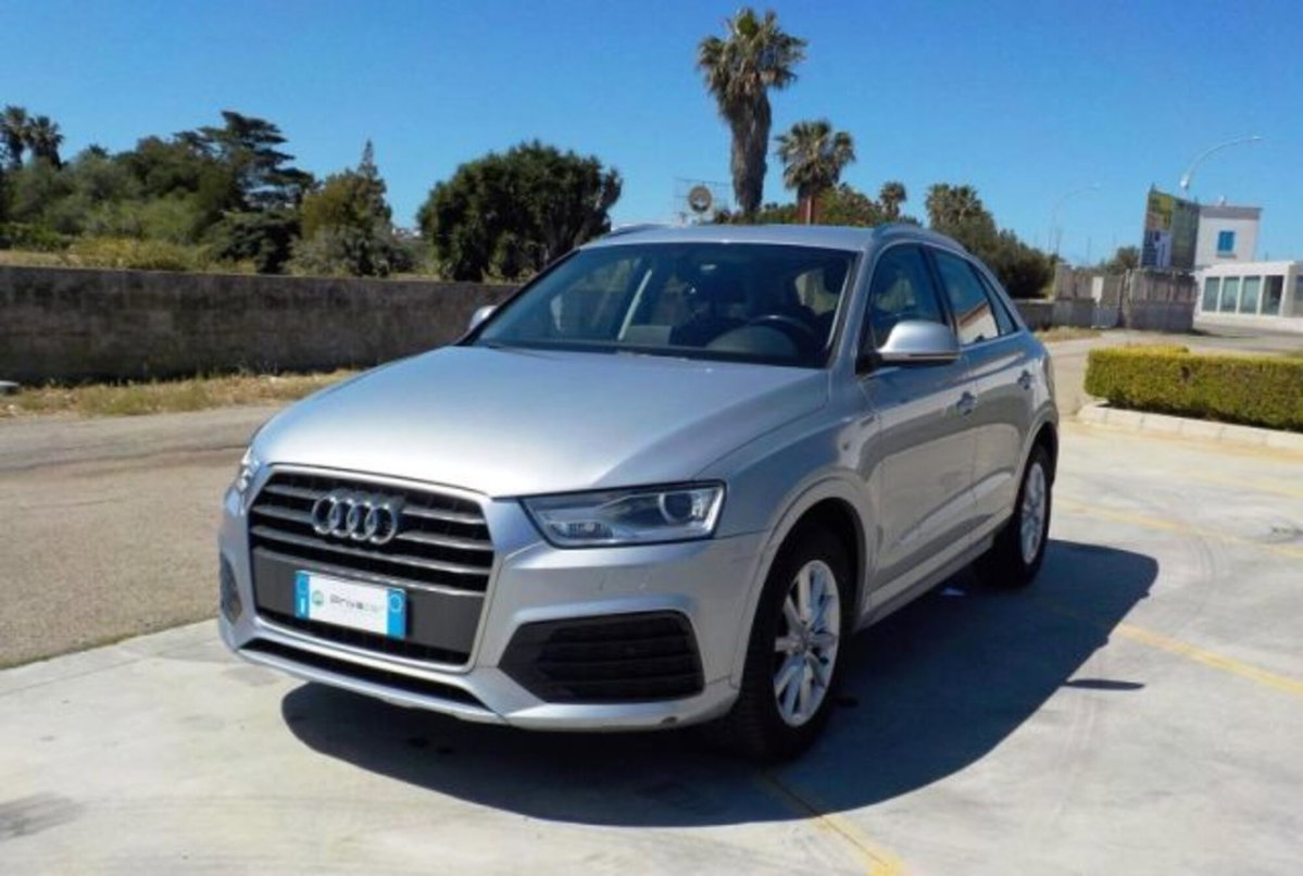 Audi Q3 2.0 TDI 120 CV S tronic S line Edition (3)