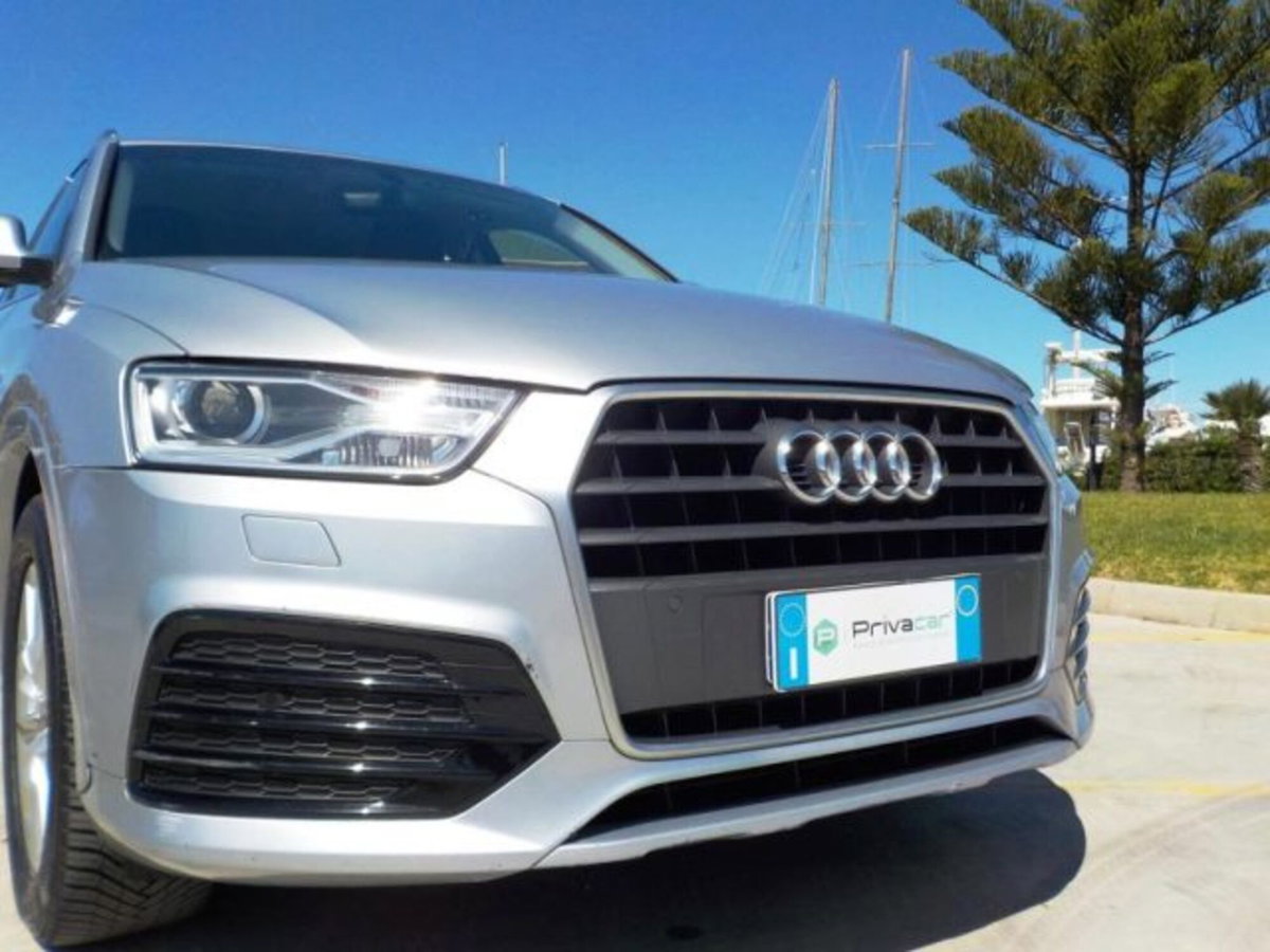 Audi Q3 2.0 TDI 120 CV S tronic S line Edition (9)