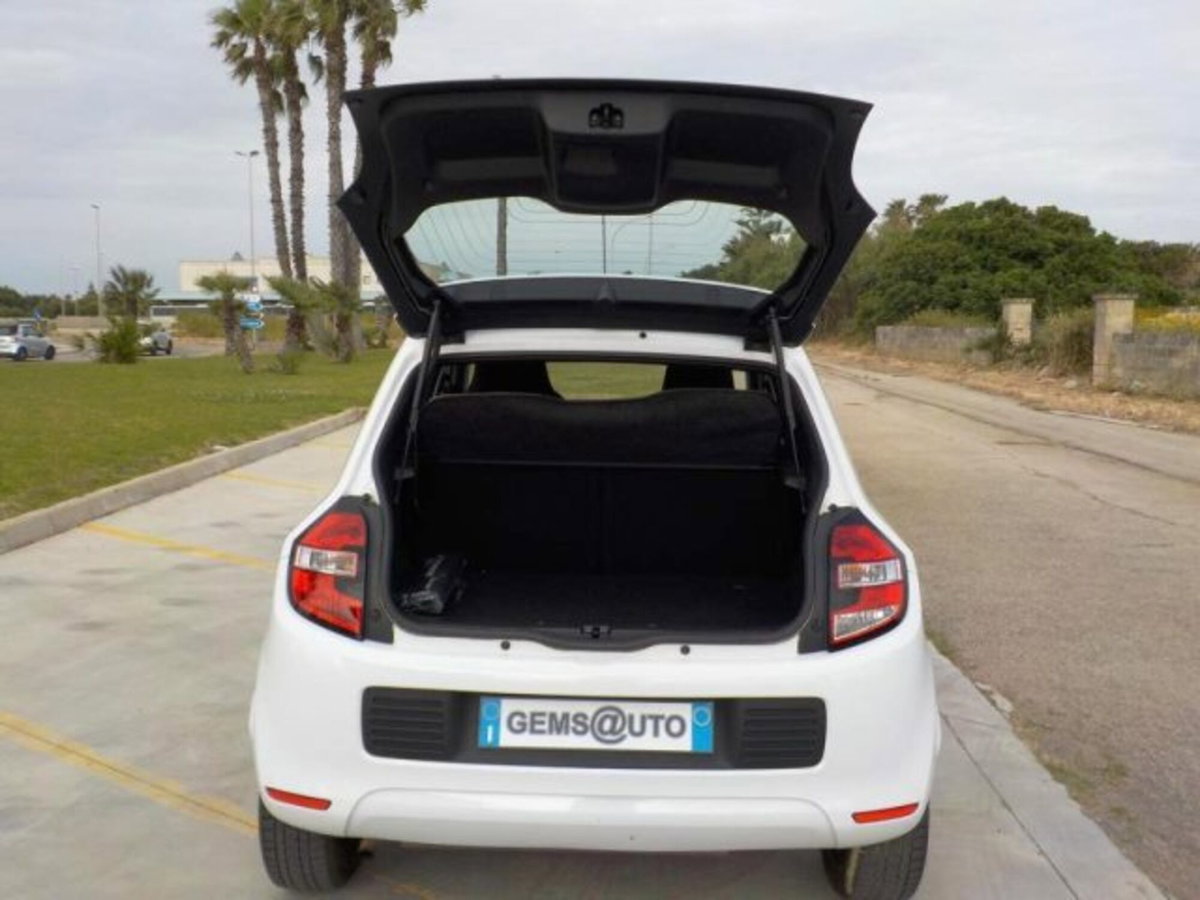 Renault Twingo SCe Zen (10)