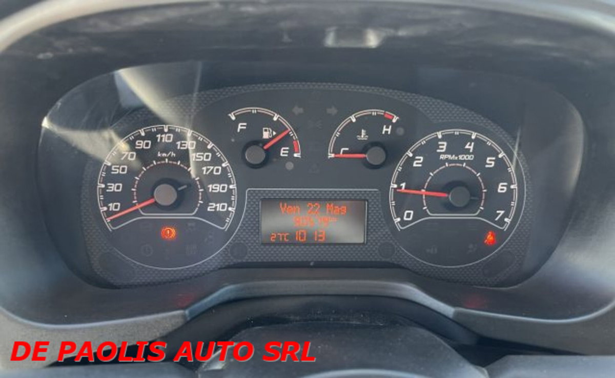 Fiat Fiorino 1.3 MJT 80CV Cargo (10)