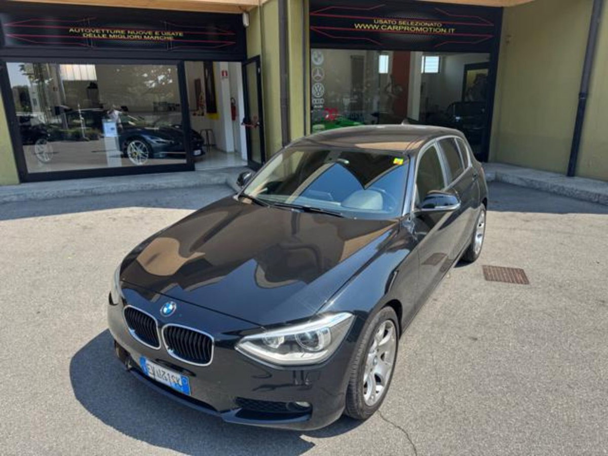 BMW Serie 1 116d 2.0 116CV cat 5 porte Attiva DPF (2)